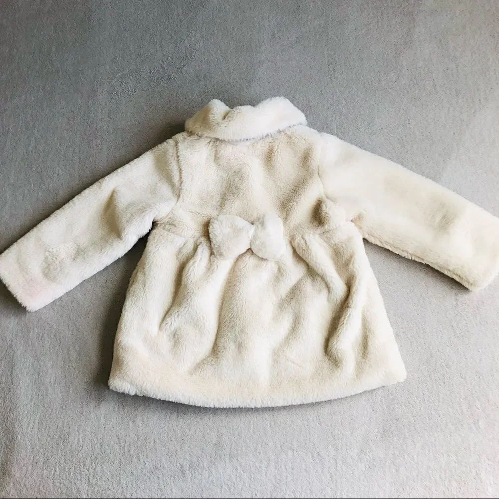 Lemon Tree Faux Fur Jacket - Picture 11 of 11